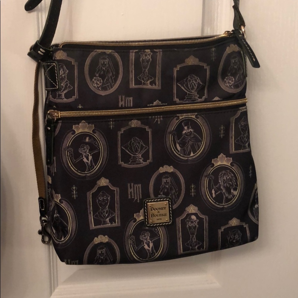 Dooney and bourke purse!